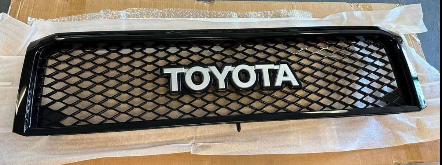 FJ Style Retro Grill to Suit 70 Series Landcruiser