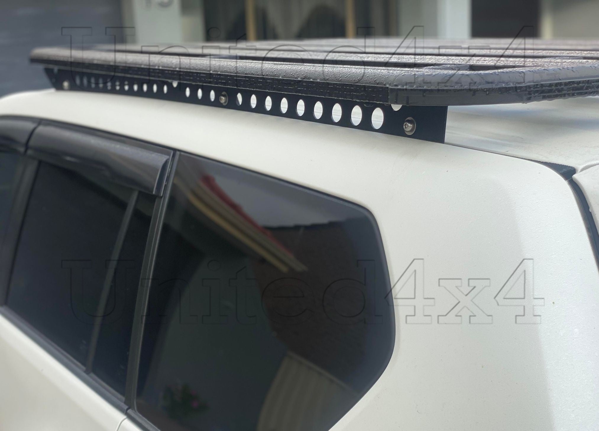 Alloy roof rack online prado 150